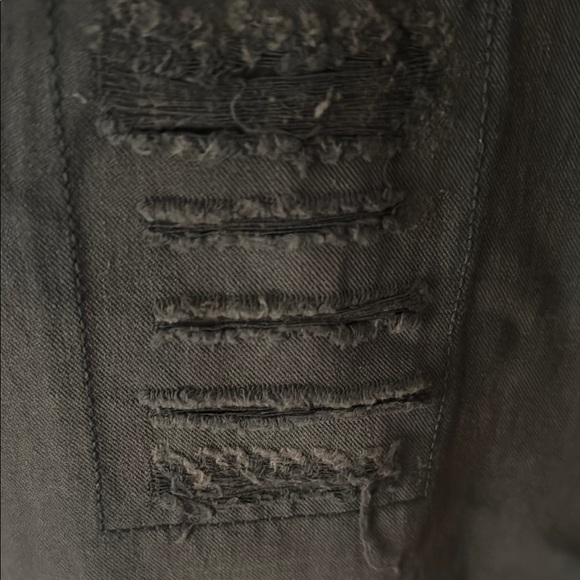 POL Olive Green Cropped Pants with Colorful Accents - Picture 7 of 10